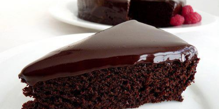 طريقة عمل الكيكة الاسفنجية بالشوكولاته منال العالم